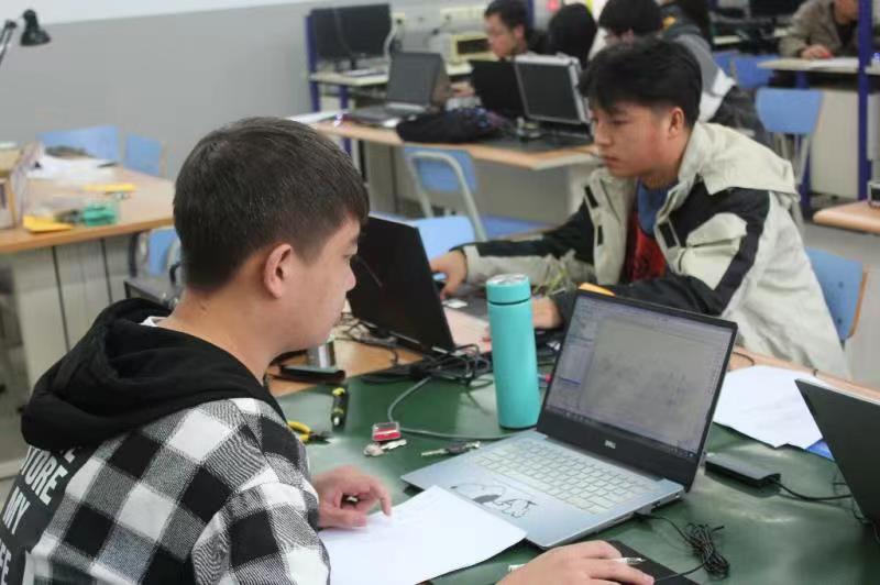 微信图片_20211109000015.jpg 微信图片_20211109000015.jpg